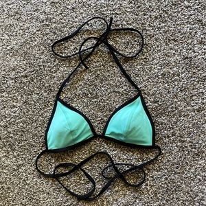 Victoria’s Secret PINK triangle bikini top in size small